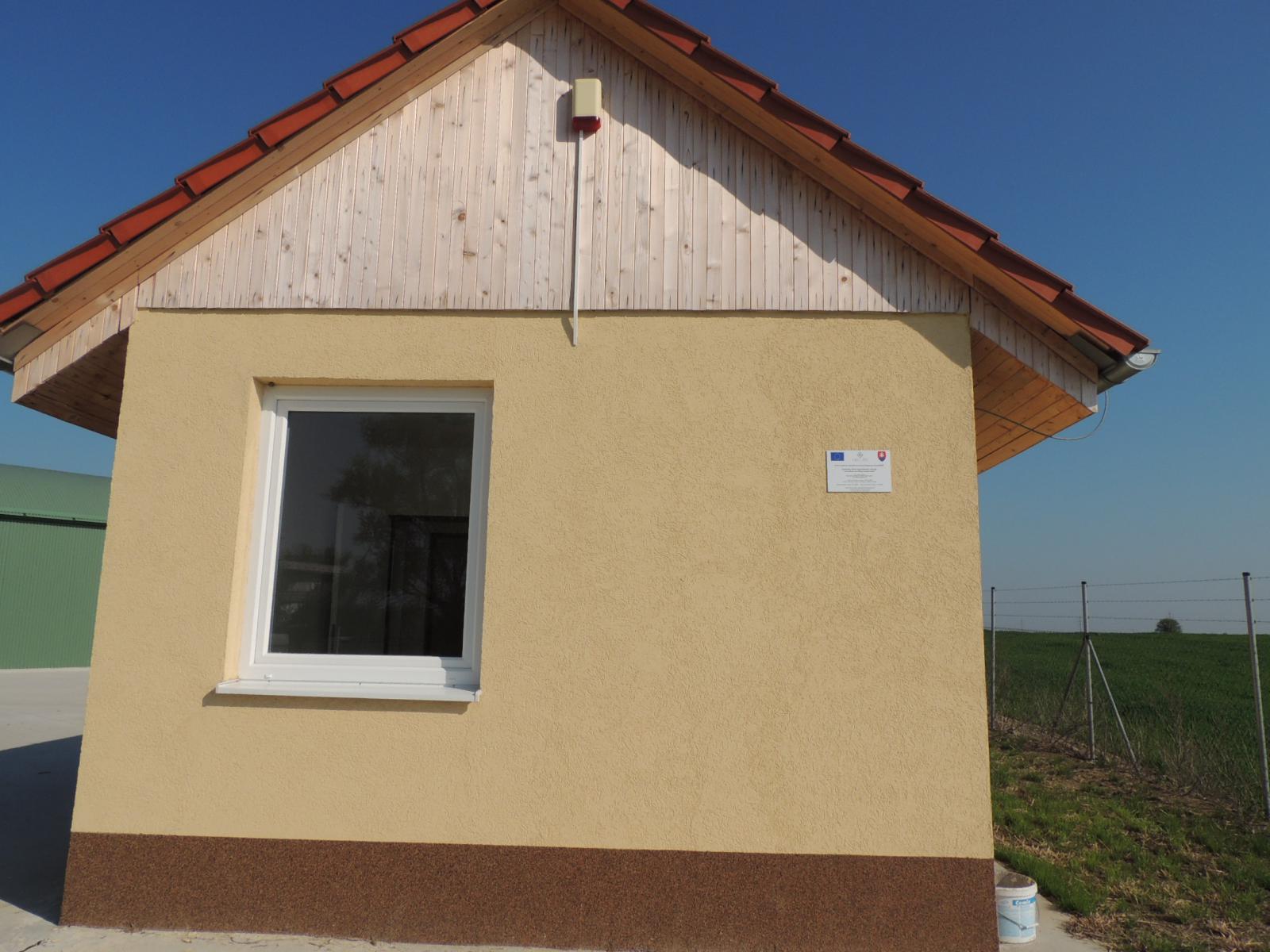 Fotogaléria EKO DVOR A KOMPOSTÁREŇ (26) EKO DVOR A KOMPOSTÁREŇ