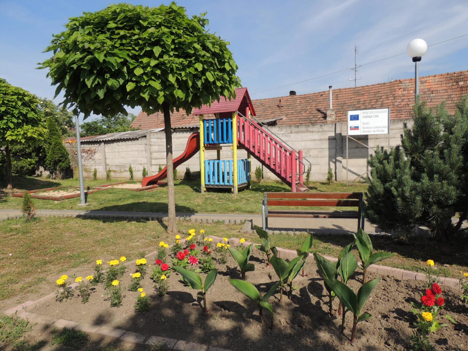 Fotogaléria Námestie Sv. Štefana rekonštruované v r- 2008 (27) Námestie Sv. Štefana rekonštruované v r- 2008